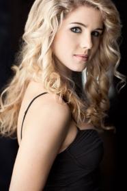 Emily Bett Rickards