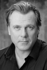 Erik Thomson