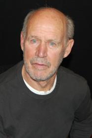 Geoffrey Lewis