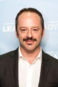 Gil Bellows