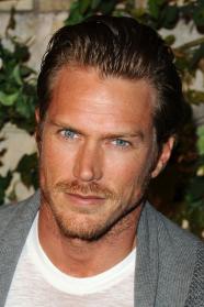 Jason Lewis