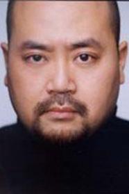 Paul Sun-Hyung Lee