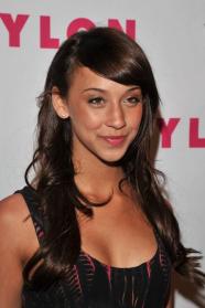 Stella Maeve